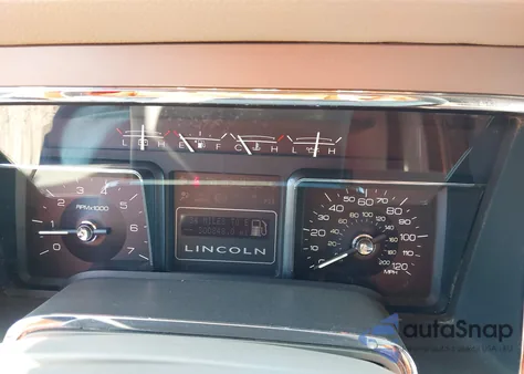 2014 Lincoln Navigator из США, поврежденный, VIN 5LMJJ2J53EEL06166